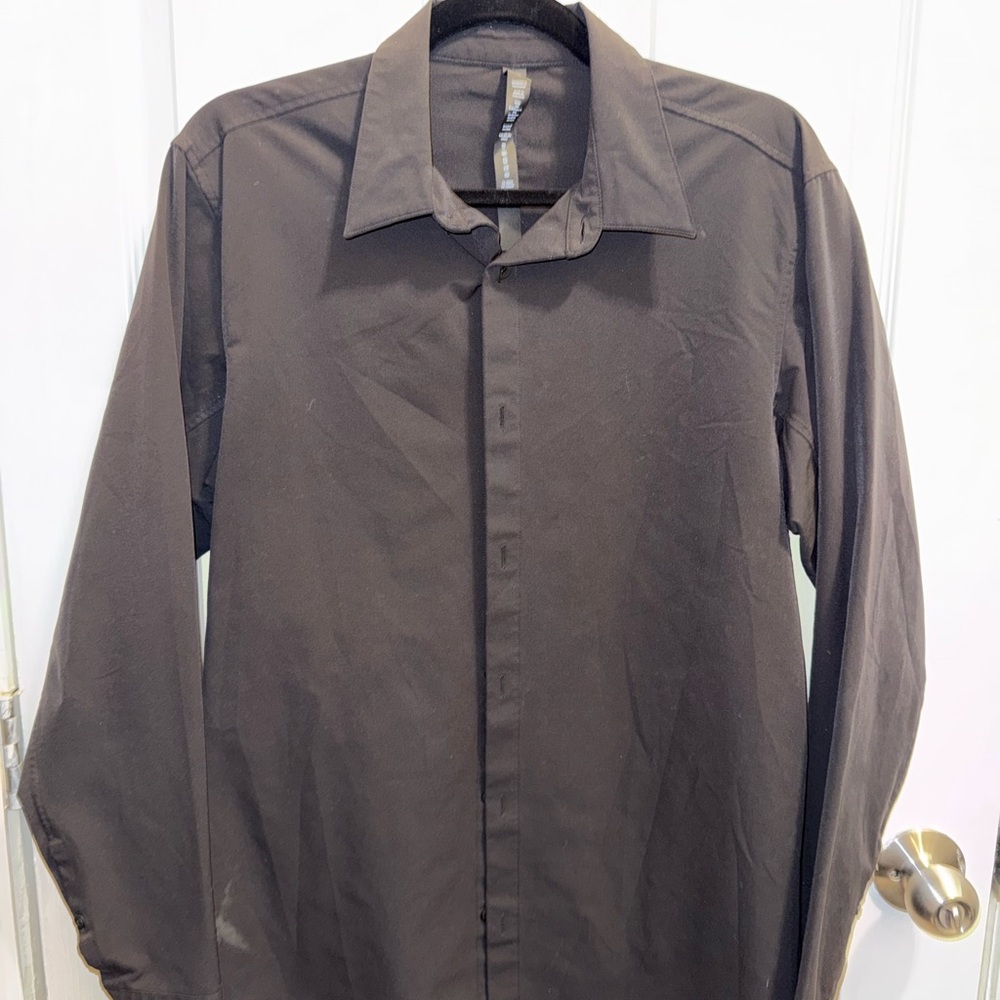 Lululemon L New Venture Black Dress Shirt